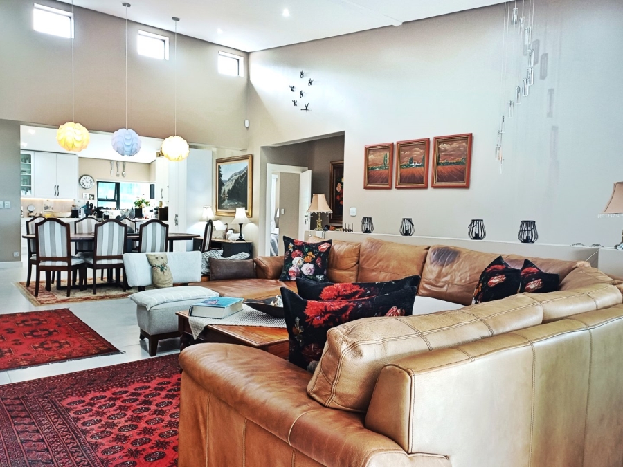 4 Bedroom Property for Sale in Tergniet Western Cape